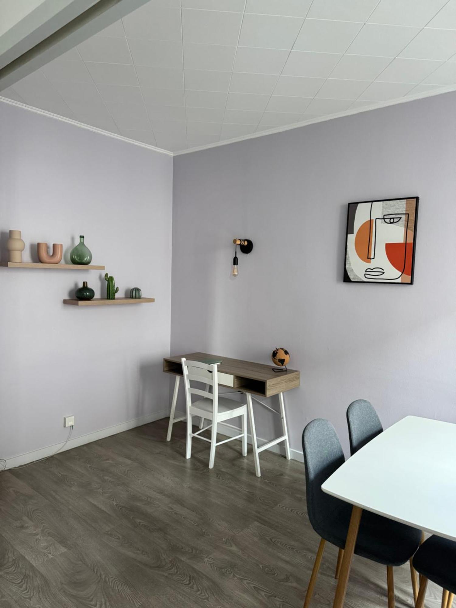 Appartement T4 70M2 - Meuble - Centre Ville - Proche Thermes Lons-le-Saunier Exterior photo